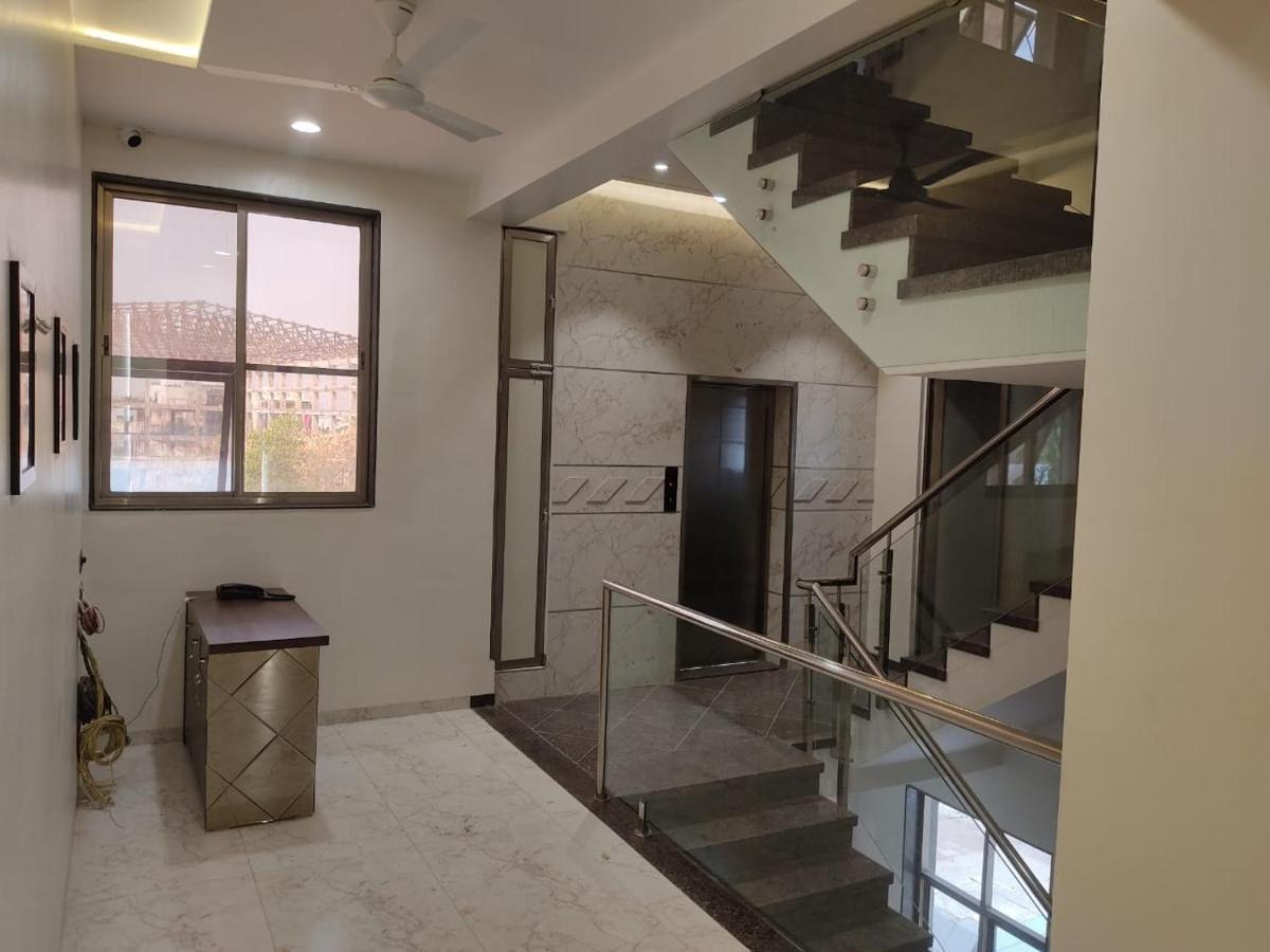 Hotel Rose Gold Ahmednagar Exterior foto